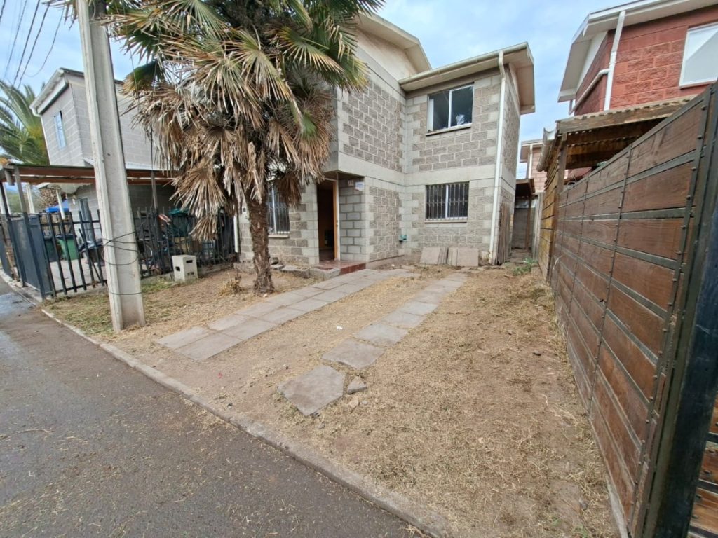 Av. Ejército Libertador 4196, Cs 46, Condominio Valle Verde II